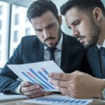 Comparative-Analysis-of-Financial-Planner-Salary-with-Other-Finance-Roles