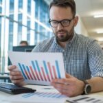 Comparison-with-Other-Vanguard-Portfolio-Offerings