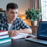 Evaluating-Costs-and-Career-Outcomes-for-an-Online-Financial-Planning-Degree