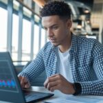 insights-analyst-essential-skills-and-competencies