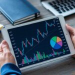 How-to-Implement-a-6040-Portfolio-with-Index-Funds-and-ETFs